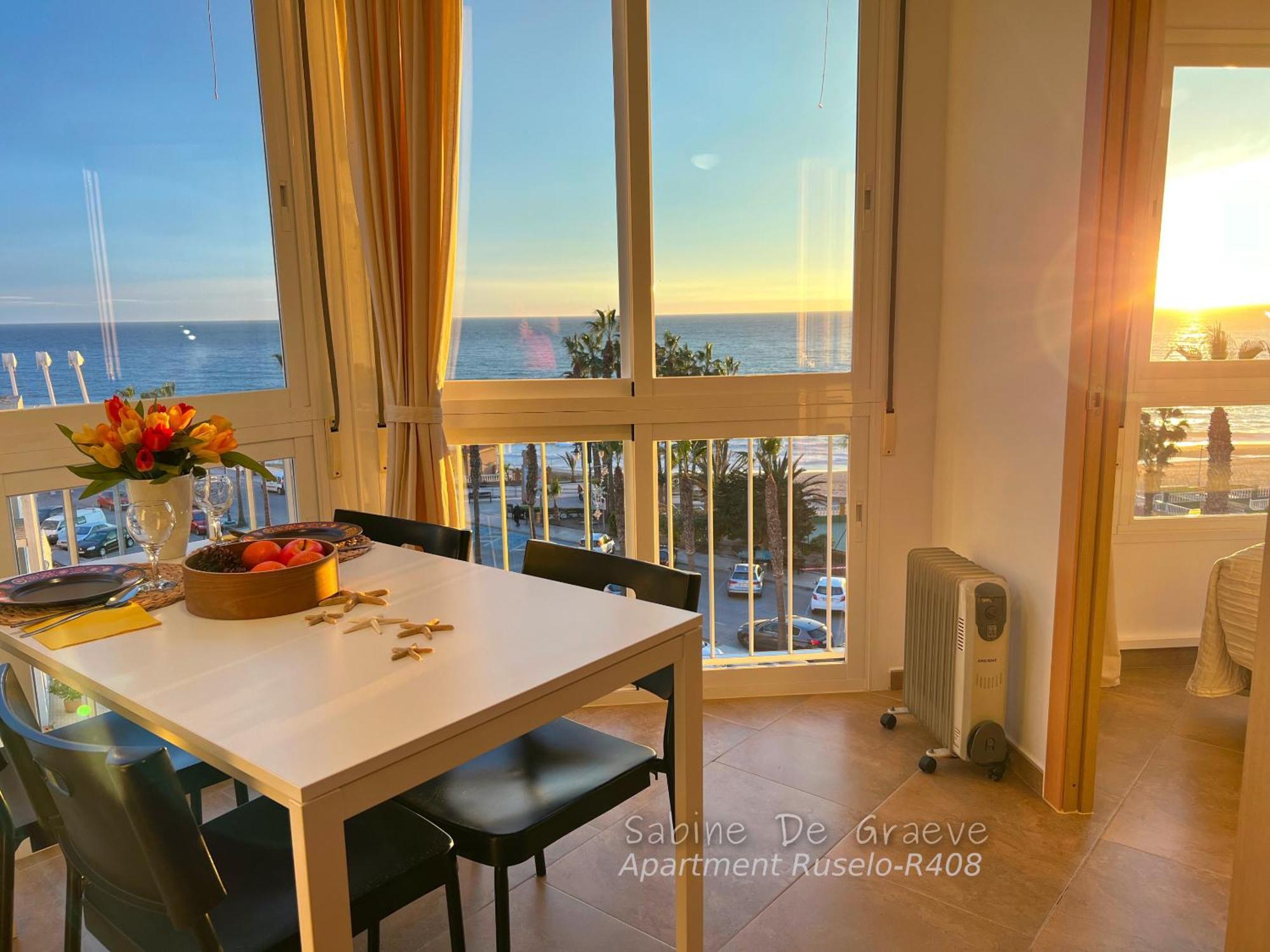 Love Nest By The Sea Wake Up With Ocean Views In Every Room Ruselo R408 Torrox Dış mekan fotoğraf